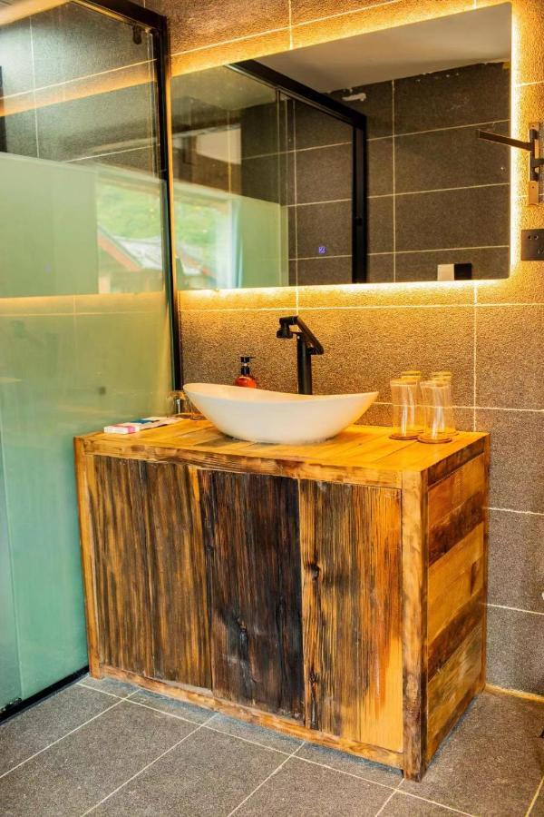Lijiang Yunqi Holiday Guesthouse Εξωτερικό φωτογραφία